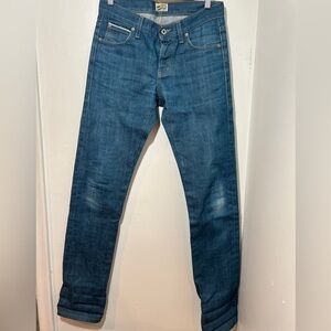Naked and famous the skinny guy jeans size 31